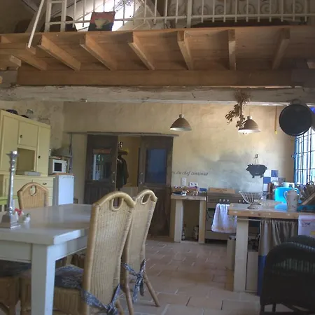 Bed & Breakfast Les Oliviers Auriébat