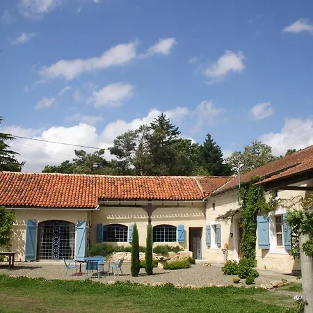 Oda ve Kahvaltı Les Oliviers Auriébat