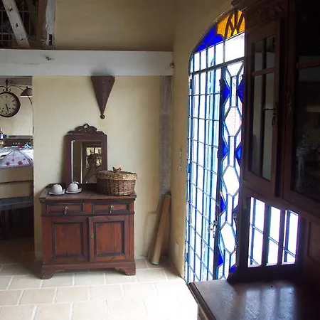 Bed & Breakfast Les Oliviers Auriebat