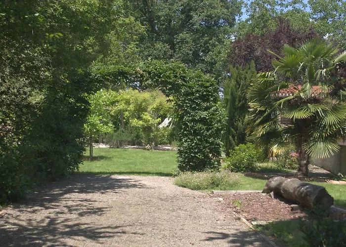 Oda ve Kahvaltı Les Oliviers