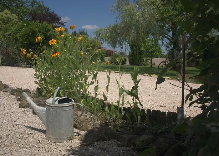 Oda ve Kahvaltı Les Oliviers Auriébat