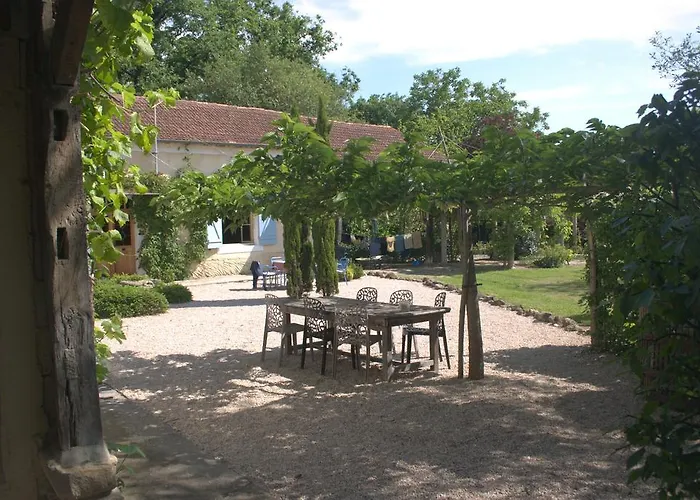 Oda ve Kahvaltı Les Oliviers 3*